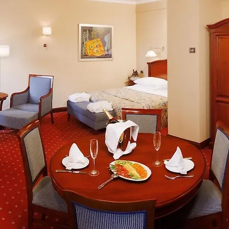 Western Premier Astoria Zagreb