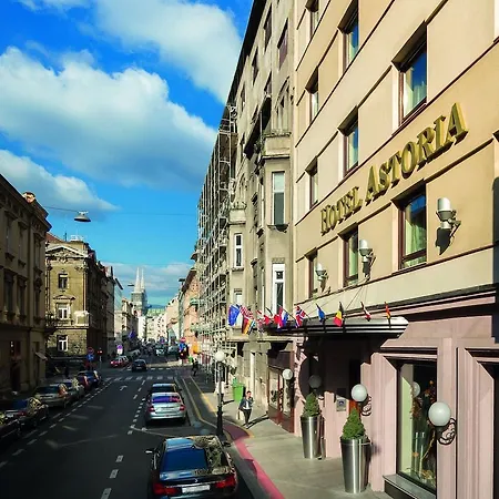 Western Premier Astoria Hotel